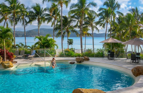 Whitsunday Apartments - Great Ocean Road Tourism 3