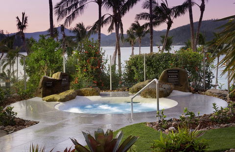 Whitsunday Apartments - Great Ocean Road Tourism 7