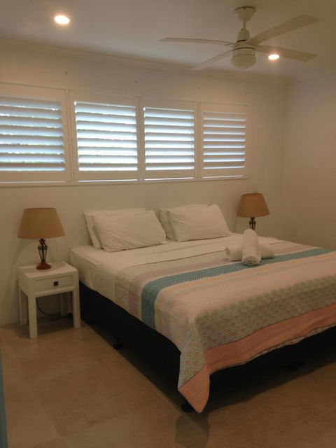 Chez Noosa Resort Motel - Great Ocean Road Tourism 17