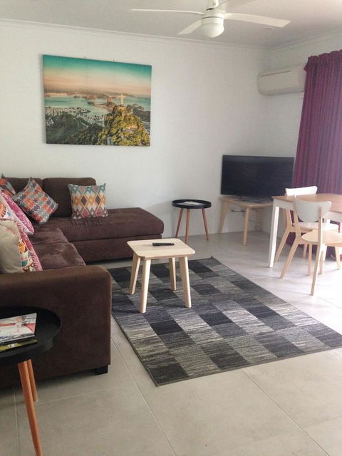 Chez Noosa Resort Motel - Great Ocean Road Tourism 18