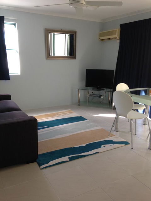 Chez Noosa Resort Motel - Great Ocean Road Tourism 23