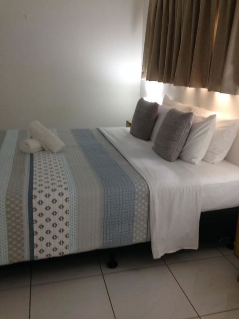 Chez Noosa Resort Motel - Great Ocean Road Tourism 27