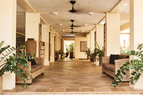 Sea Change Beachfront Apartments - Great Ocean Road Tourism 15