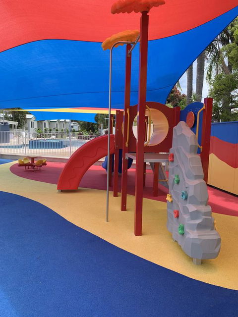 Alex Beach Cabins And Tourist Park - Great Ocean Road Tourism 6