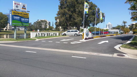 Alex Beach Cabins And Tourist Park - Great Ocean Road Tourism 19