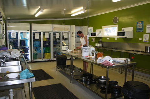 Nomads Airlie Beach - Great Ocean Road Tourism 19