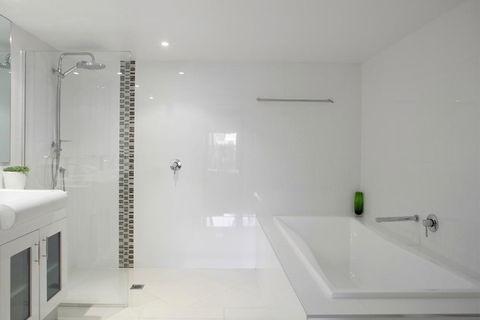 Hotel Laguna - Great Ocean Road Tourism 5