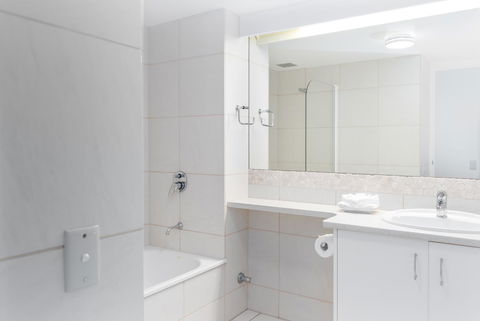 Noosa Hill Resort - Great Ocean Road Tourism 30