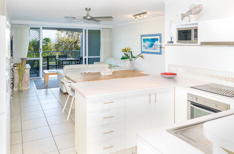 Noosa Hill Resort - Great Ocean Road Tourism 35