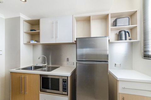 Aquarius On The Beach - Great Ocean Road Tourism 19