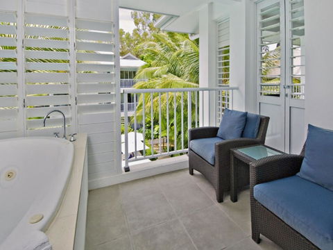 Beach Club Port Douglas Luxury Apartments - Great Ocean Road Tourism 5