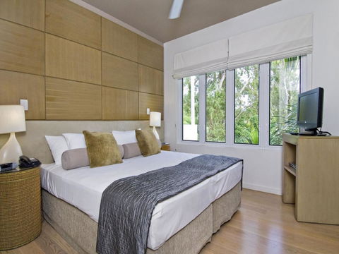 Beach Club Port Douglas Luxury Apartments - Great Ocean Road Tourism 10