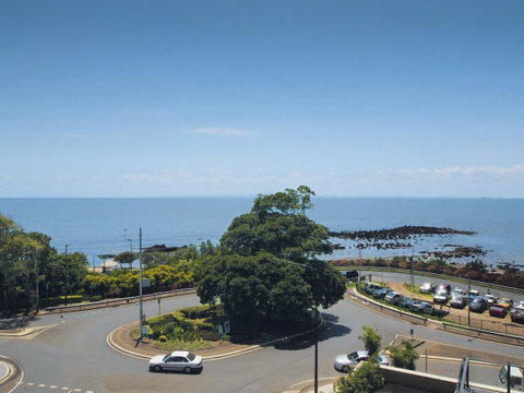 Oaks Redcliffe Mon Komo Suites - Great Ocean Road Tourism 2
