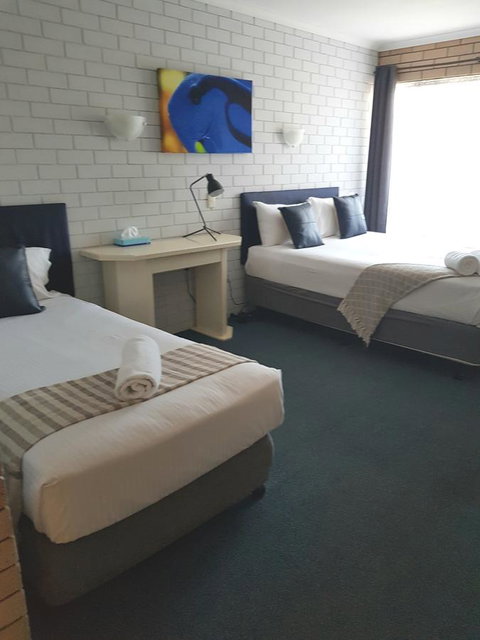 Twin Pines Motel - Great Ocean Road Tourism 13