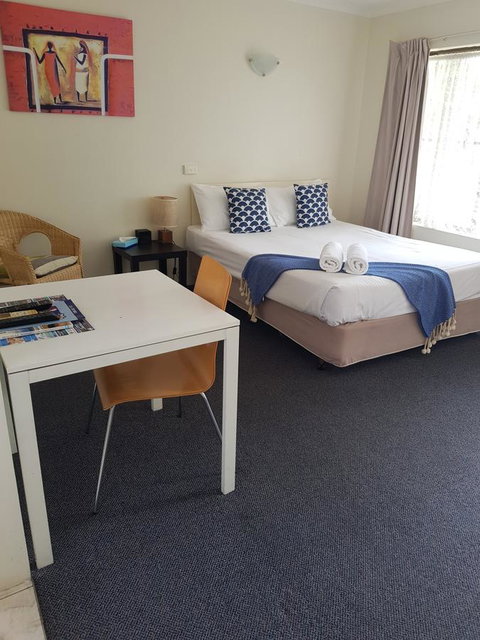 Twin Pines Motel - Great Ocean Road Tourism 16