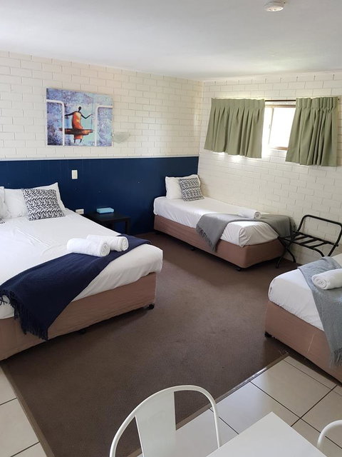 Twin Pines Motel - Great Ocean Road Tourism 9