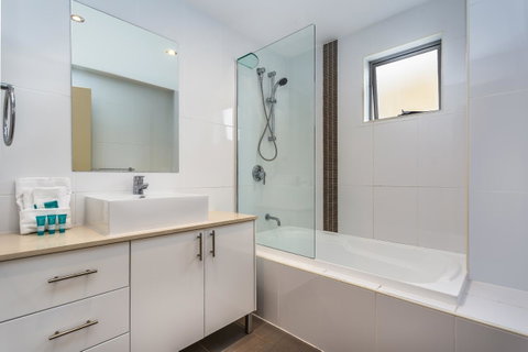 Redvue Holiday Apartments - Great Ocean Road Tourism 12