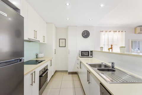 Redvue Holiday Apartments - Great Ocean Road Tourism 5
