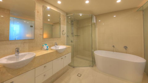 Cilento Mooloolaba - Great Ocean Road Tourism 18