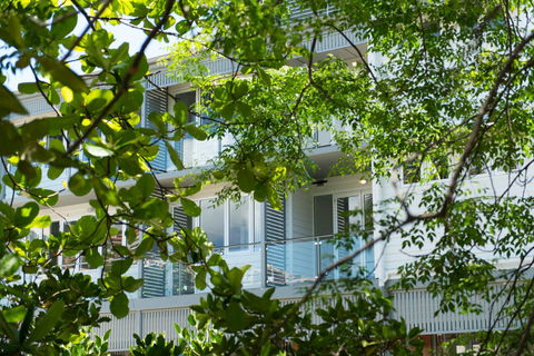 Heart Hotel And Gallery Whitsundays - Great Ocean Road Tourism 9