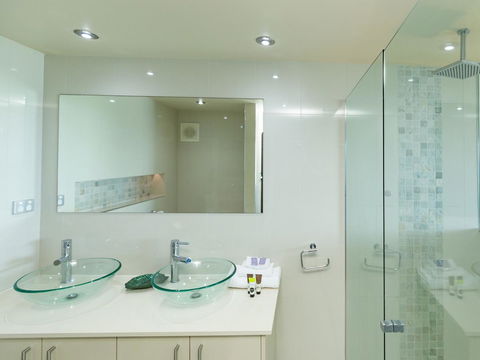 Beach Lodges - Great Ocean Road Tourism 8