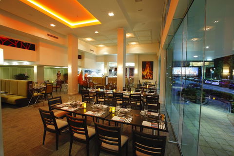 Pacific Hotel Cairns - Great Ocean Road Tourism 35