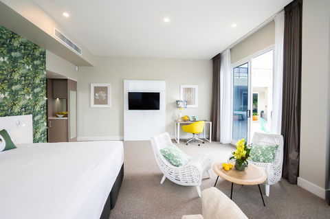 Pacific Hotel Cairns - Great Ocean Road Tourism 3