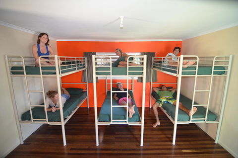 Backpackers In Paradise 18-35 Hostel - Great Ocean Road Tourism 21