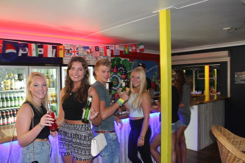 Backpackers In Paradise 18-35 Hostel - Great Ocean Road Tourism 30