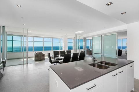 Q1 Resort & Spa - Official - Great Ocean Road Tourism 29