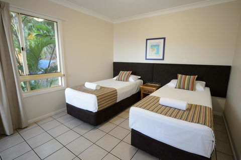 Martinique Whitsunday Resort - Great Ocean Road Tourism 38