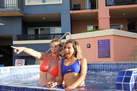 Martinique Whitsunday Resort - Great Ocean Road Tourism 2