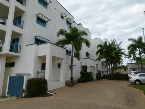 Madison Ocean Breeze Apartments - Great Ocean Road Tourism 8