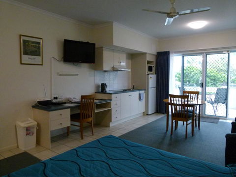 Madison Ocean Breeze Apartments - Great Ocean Road Tourism 22