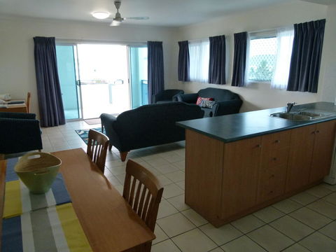 Madison Ocean Breeze Apartments - Great Ocean Road Tourism 25