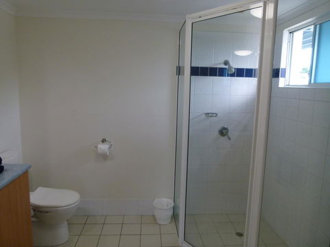 Madison Ocean Breeze Apartments - Great Ocean Road Tourism 35