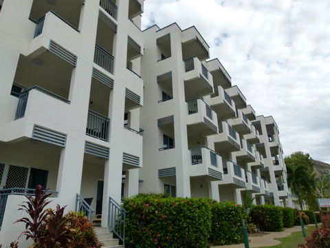 Madison Ocean Breeze Apartments - Great Ocean Road Tourism 7