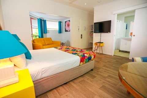 Port Douglas Motel - Great Ocean Road Tourism 18