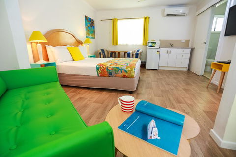 Port Douglas Motel - Great Ocean Road Tourism 16