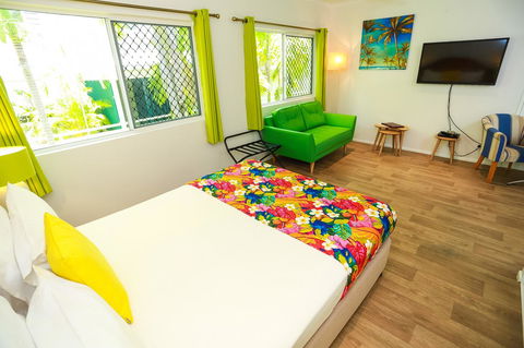 Port Douglas Motel - Great Ocean Road Tourism 9