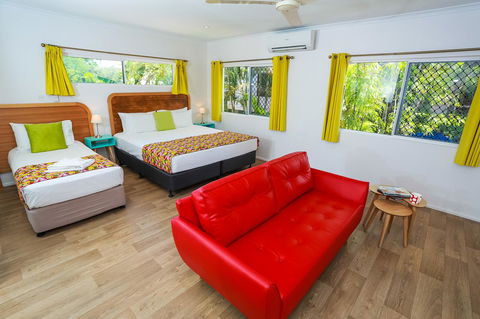 Port Douglas Motel - Great Ocean Road Tourism 8