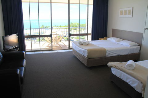 Ocean Views At Whitsunday Terraces Resort - Great Ocean Road Tourism 11