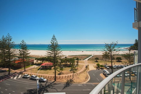 Reflections Tower Two - Great Ocean Road Tourism 6