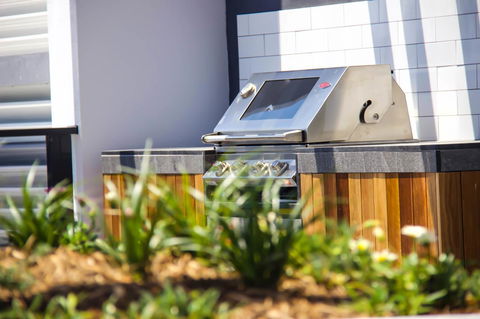 Synergy Broadbeach - Official - Great Ocean Road Tourism 13