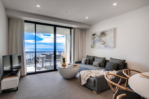 Iconic Kirra Beach Resort - Great Ocean Road Tourism 36