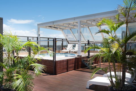 Tiki Hotel Apartments Surfers Paradise - Great Ocean Road Tourism 0