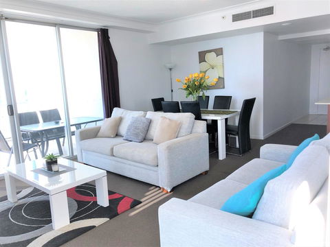 Beach Stay - Ocean & Riverview Resort Chevron Renaissance Central Surfers Paradise - Great Ocean Road Tourism 18