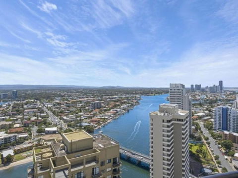 Beach Stay - Ocean & Riverview Resort Chevron Renaissance Central Surfers Paradise - Great Ocean Road Tourism 15