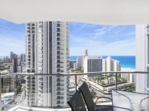 Beach Stay - Ocean & Riverview Resort Chevron Renaissance Central Surfers Paradise - Great Ocean Road Tourism 25