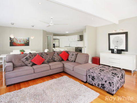 Beach House On Tradewinds Avenue - Great Ocean Road Tourism 3